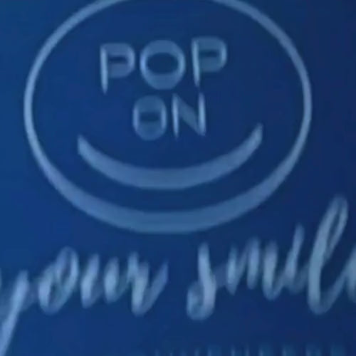 Customer experience video of Pop On Veneers